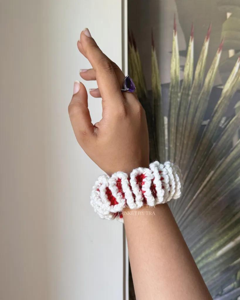Red scrunchie.webp