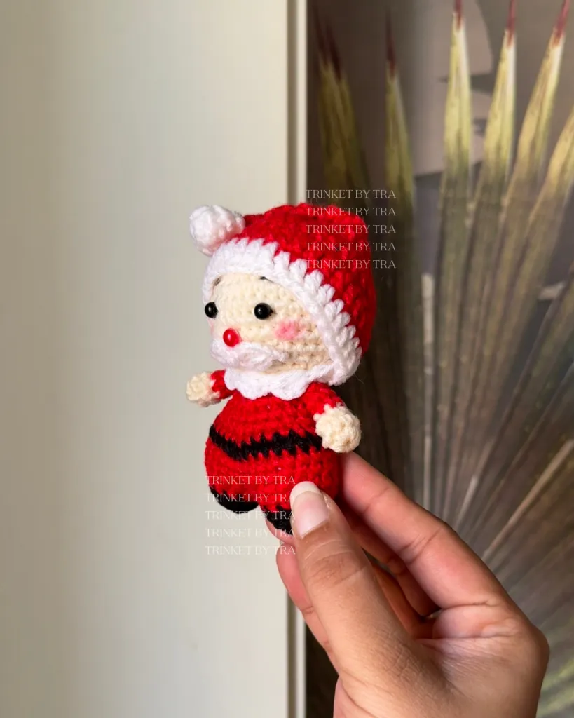 Small santa 3.webp