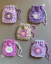 Daisy pouch all 2.webp