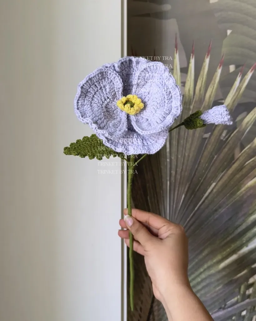 Corn poppy with bud (Lavender)