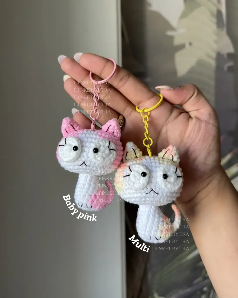 Cat keychain