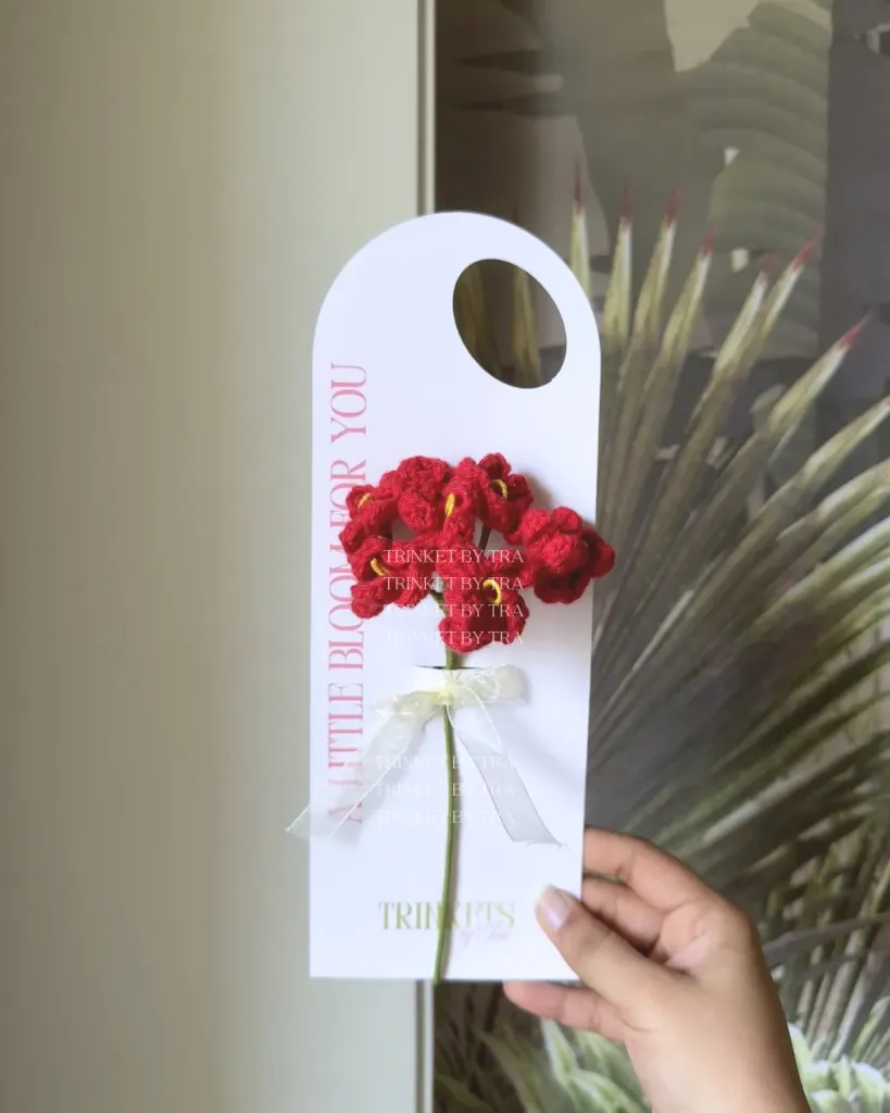 Forget me not on card (Red)