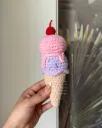Double scoop ice cream
