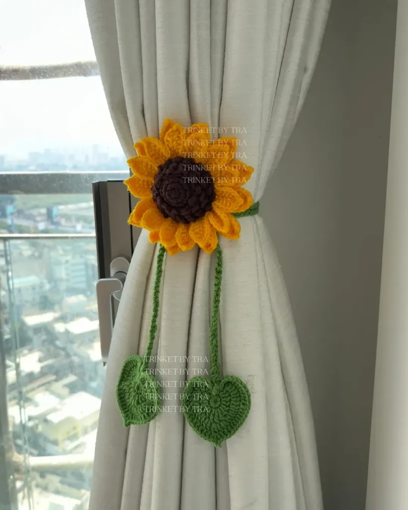 Sunflower curtain tie (Single)
